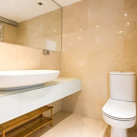 Apartup Francia Contemporary Lägenhet *